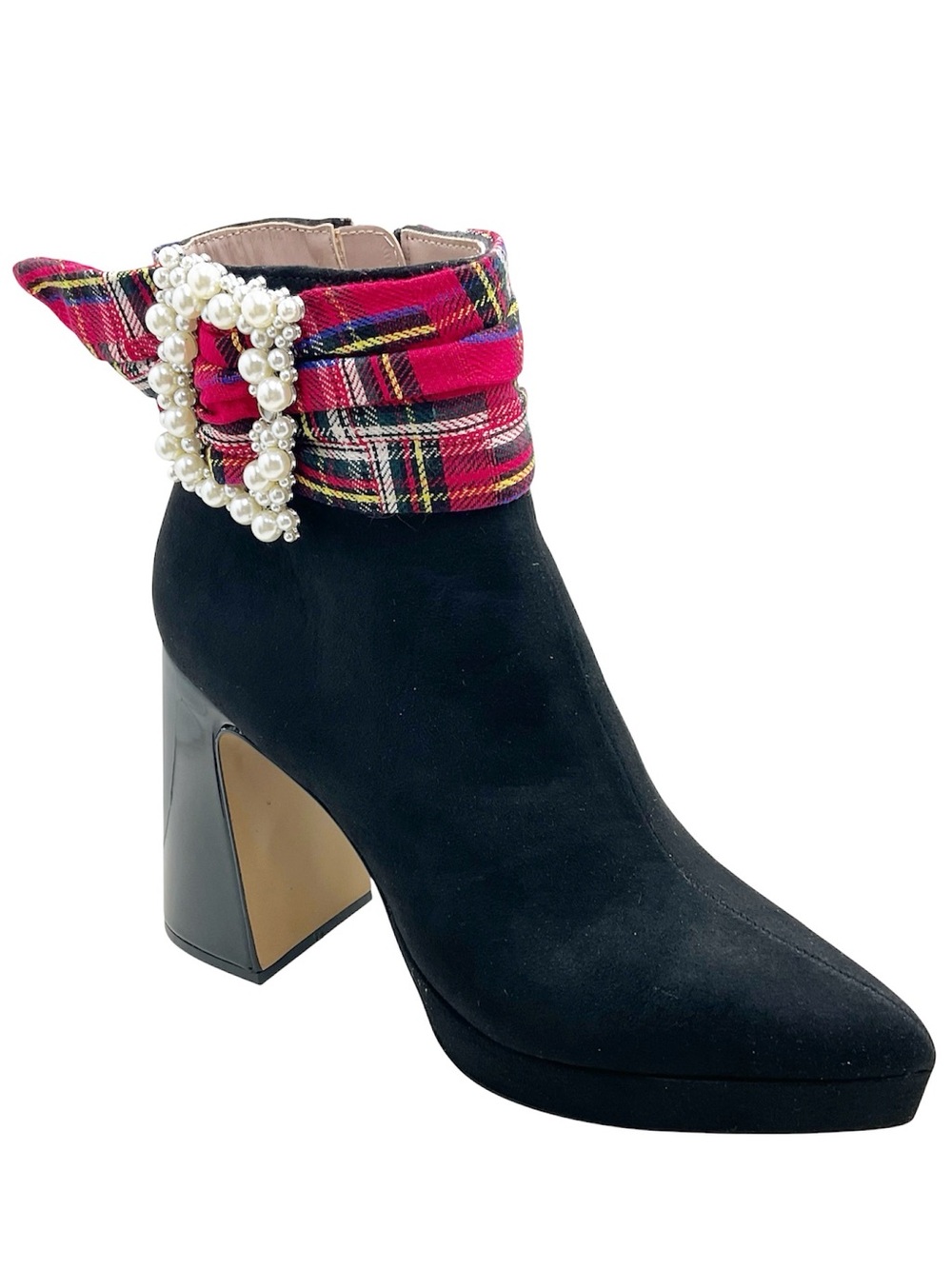 🆕{Betsy Johnson} Idris Boots